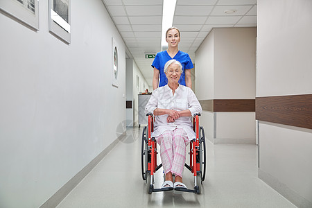 医学,龄,支持,保健人的护士医院走廊坐轮椅的老妇女病人图片