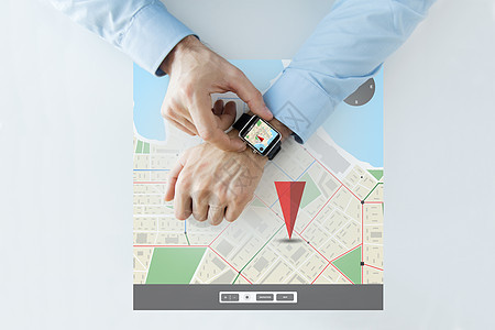 商业,技术,导航,位置人的男手智能手表与GPS导航屏幕上图片