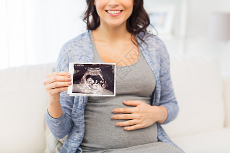 怀孕,母亲,人医学的密切的快乐孕妇持超声图像家里图片
