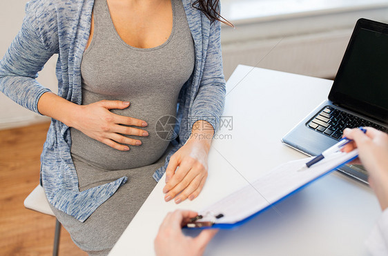 怀孕,妇科,医学,保健人的密切妇科医生与剪贴板孕妇会议医院图片