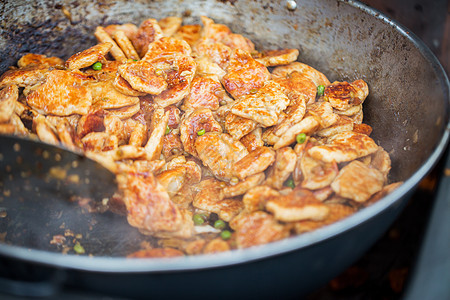 烹饪,亚洲厨房,销售食品肉煎锅街头市场图片