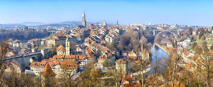 瑞士伯尔尼老城的全景图片