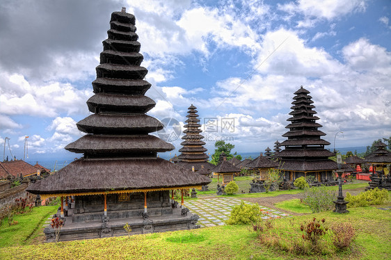 印度尼西亚巴厘岛上最大最神的印度教寺庙贝萨基普拉贝萨基的母庙图片