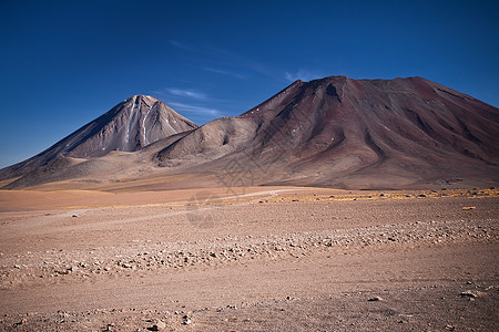 智利利维亚边界上的火山图片