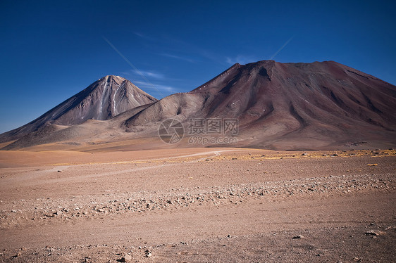 智利利维亚边界上的火山图片