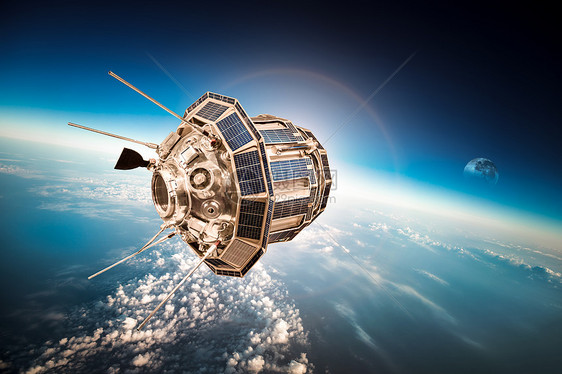 环绕地球的太空卫星这幅图像的元素由美国宇航局提供图片