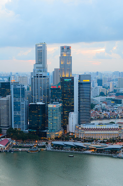 俯瞰新加坡市中心的日落景色新加坡市中心图片