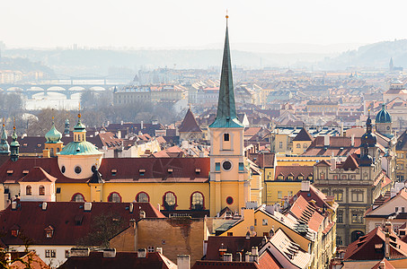 布拉格老城屋顶的美丽景色,捷克共国图片