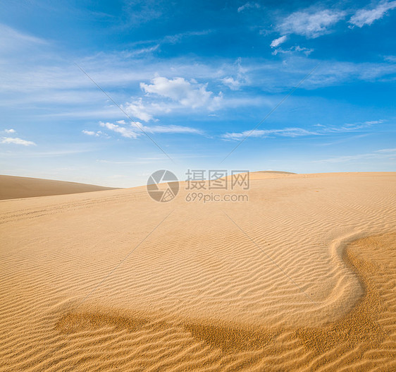 日出时的白色沙丘,梅恩,越南图片