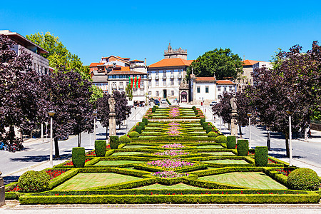 花园附近的诺萨森霍拉达康索拉卡奥多斯桑托斯帕托斯教堂索瓜尔特教堂吉马拉,葡萄牙图片