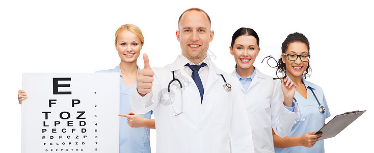 医学,专业,队合作医疗保健国际小的微笑医生医生与眼表,剪贴板听诊器白色背景图片