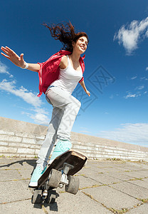 暑假青少十几岁的女孩外滑冰图片