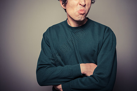 表示不屑的年人男人图片素材