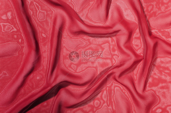 条深红色缎子丝绸的纹理特写图片