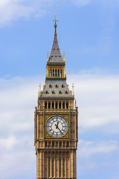 英国伦敦著名地标钟楼上的钟,被称为大本钟威斯敏斯特宫的部分也被称为议会的房子,大本钟实际上塔内钟的名字图片