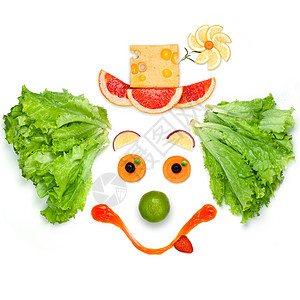 个由蔬菜酱汁制成的友好小丑图片