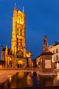 晚上简弗兰斯威尔斯巴沃大教堂的纪念碑辛特Baafsplein,Flanders,Ghent,比利时图片