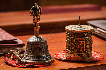 藏传佛教静物,钟声祈祷轮赫米斯贡帕,拉达克,图片