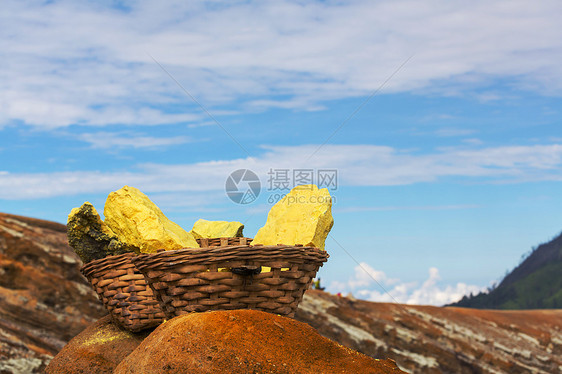 印尼爪哇岛Ijen火山硫矿业图片