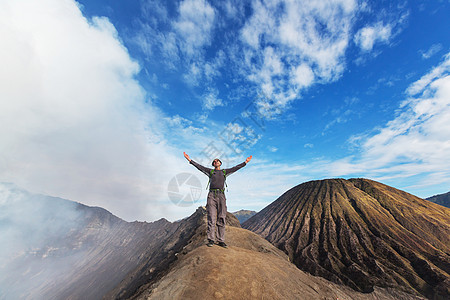 溴火山徒步旅行图片