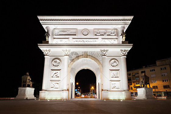马其顿斯科普里主广场上的大门图片