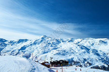 冬天雪的山脉,梅里贝尔,阿尔卑斯山,法国图片