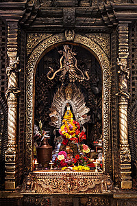 加德满都,尼泊尔4月16日黄金祭坛印度教寺庙杜巴尔阿奎尔20124月16日,尼泊尔图片
