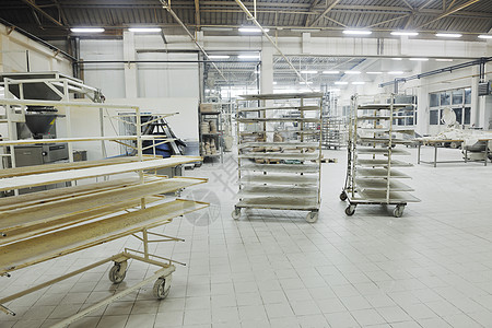 包烘焙食品厂生产新鲜产品图片