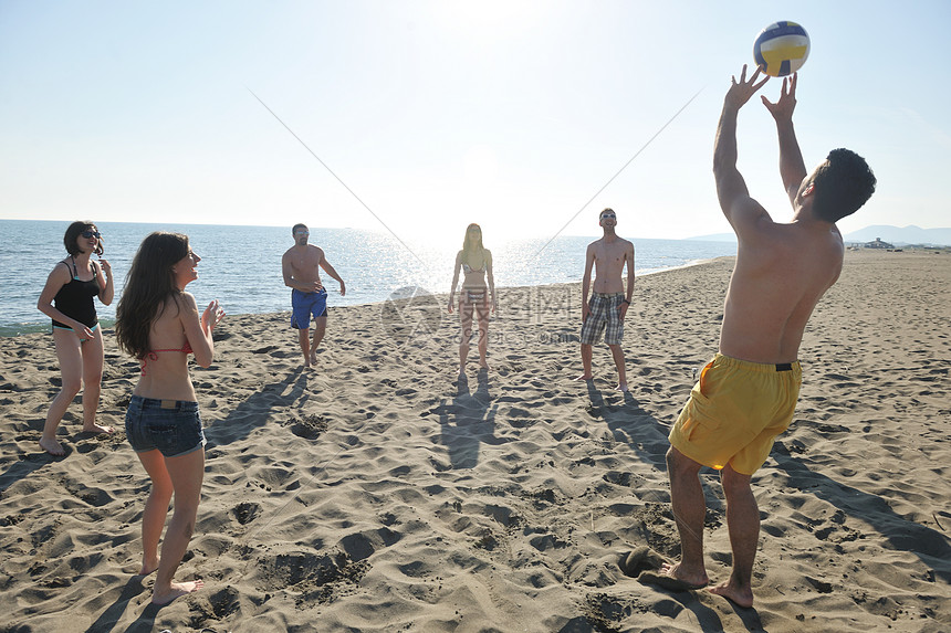‘~轻人体玩得开心,阳光明媚的夏日打沙滩排球  ~’ 的图片