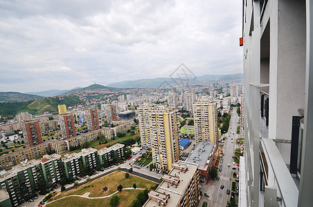 巴尔坎上最大的Bosmal建筑中的萨拉热窝城市景观图片