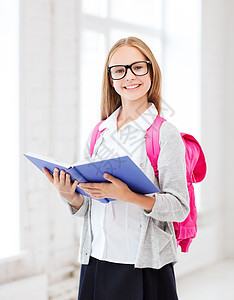 教育学校小学生女孩学校读书图片