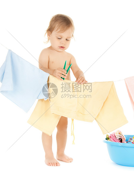 可爱的婴儿洗衣服的明亮照片图片