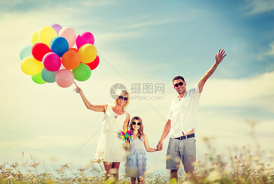 暑假,庆祝,孩子人的家庭与彩色气球图片