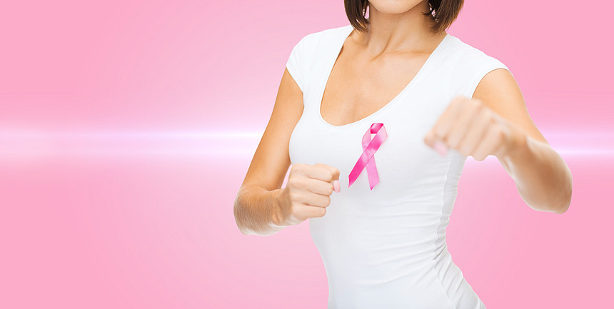 保健医学女空白t恤与粉红色乳腺癌意识丝带高清图片下载 正版图片 摄图网