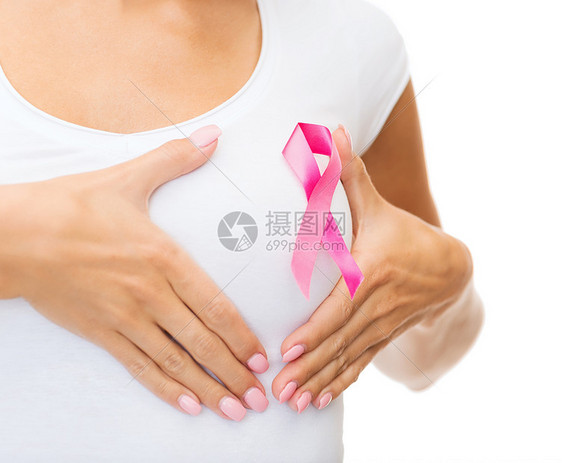 保健医学女空白T恤与粉红色乳腺癌意识丝带检查乳房图片