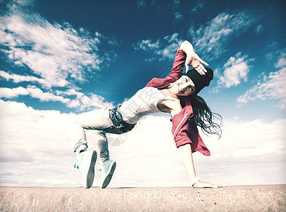 运动,舞蹈城市文化美丽的舞蹈女孩运动图片