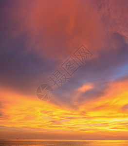 美丽的日落安达曼海克拉比菲凯特泰国图片