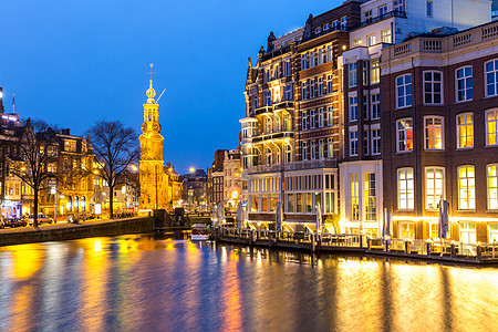 蒙托伦塔蒙林广场阿姆斯特丹荷兰黄昏图片