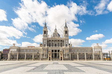 阿尔穆德纳皇家大教堂马德里,西牙图片