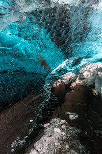 Vatnajokull冰川Jokulsarlon冰岛的冰洞图片