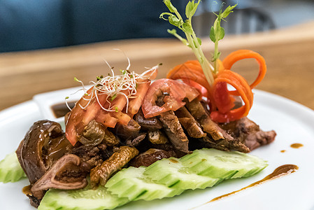 罗巴油炸肉桂猪肉三丁菜,泰国南部食谱图片