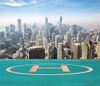 美国芝加哥市与直升机停机坪的鸟瞰图图片