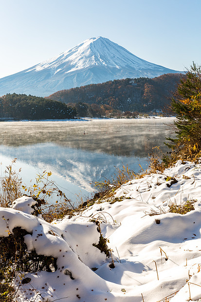 mt富士雪深秋KawaguchikoKawaguchi湖日本富士山图片