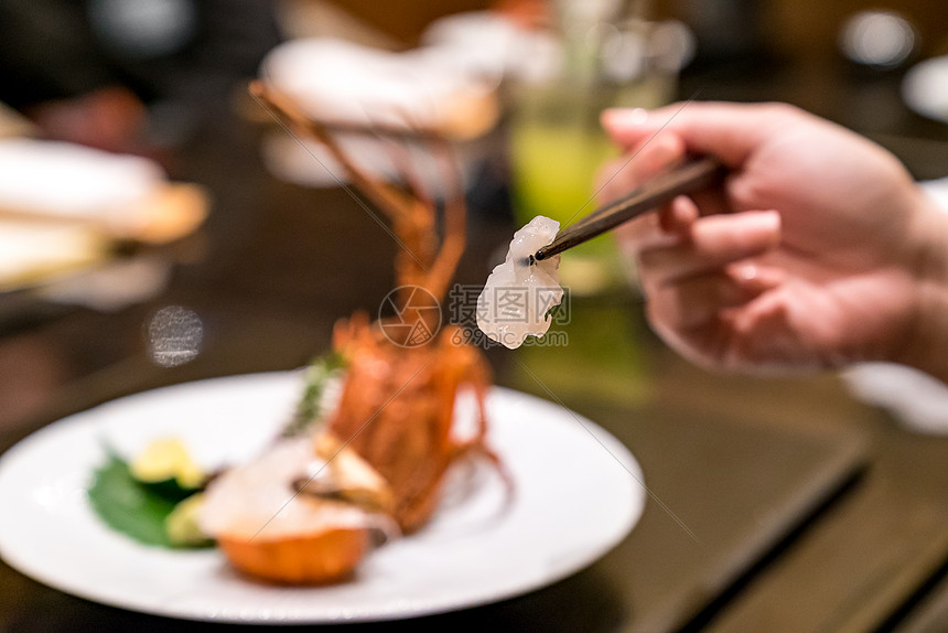 龙虾腰身,松鸡日本料理图片