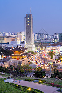 韩国首尔的HunginjimunDongdaemun门的城市景观东大门首尔背景图片