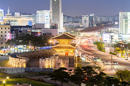 韩国首尔的HunginjimunDongdaemun门的城市景观东大门首尔图片