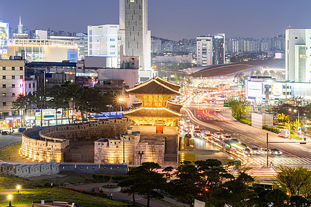 韩国首尔的HunginjimunDongdaemun门的城市景观东大门首尔图片