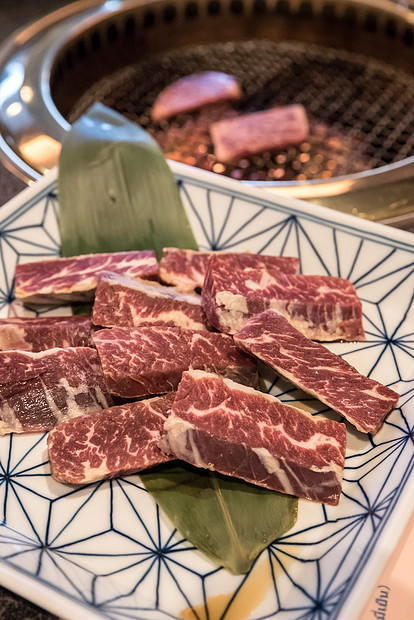 瓦古牛肉肋骨优质日本肉烧烤yakiniku