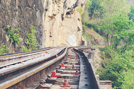 泰国坎查纳布里的旧铁路图片