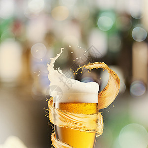 杯带啤酒泡沫的冷啤酒,溅模糊的背景上,许多彩色的波克啤酒璃与啤酒泡沫溅博克背景图片